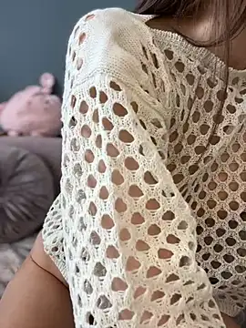 Mia Ethan online show from 03/11/25, 07:48