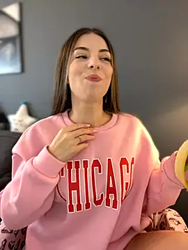 Mia Ethan online show from 11/25/25, 08:14