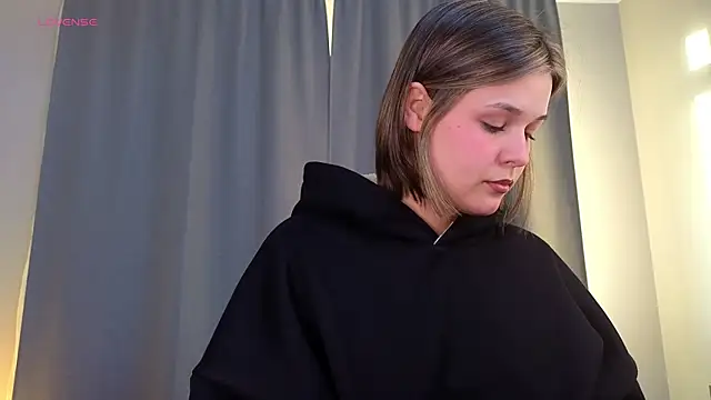 Snapshot of EthalGold chatting on 10/08/25, 03:15 EthalGold online show from 10/08/25, 03:15