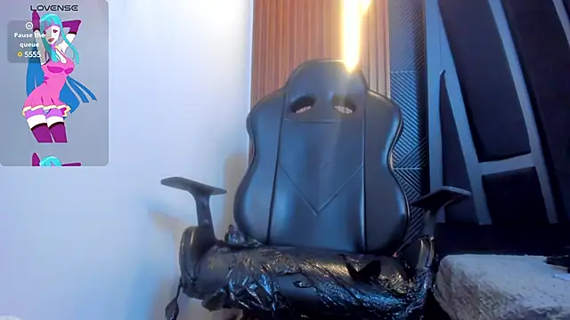 Alahia Dangelo online show from 01/15/25, 05:58