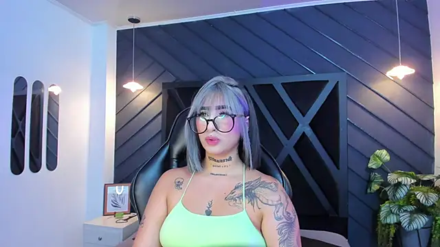 Alahia Dangelo online show from 09/20/25, 11:33