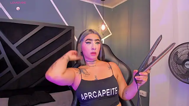 Alahia Dangelo online show from 09/24/25, 11:35