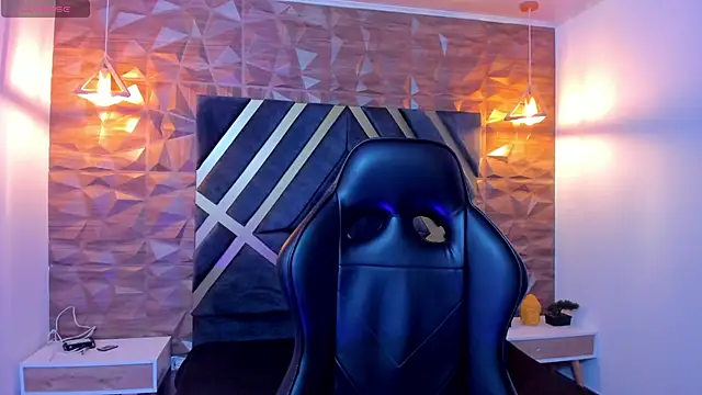 Alahia Dangelo online show from 10/11/25, 11:31