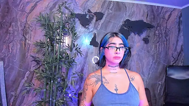 Alahia Dangelo online show from 02/03/26, 05:29