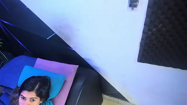 Snapshot of playsgirlhot chatting on 03/05/25, 02:23 playsgirlhot online show from 03/05/25, 02:23