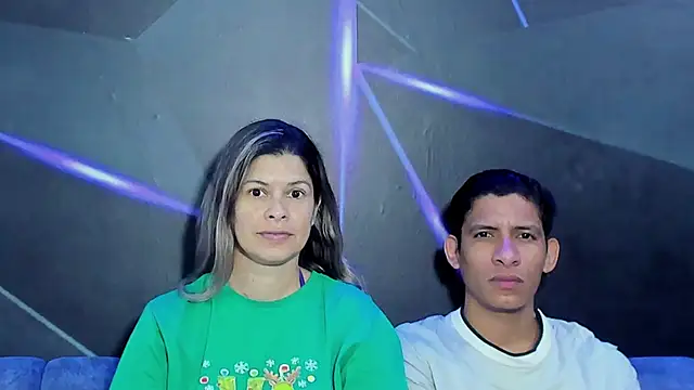 playsgirlhot online show from 04/12/26, 11:21