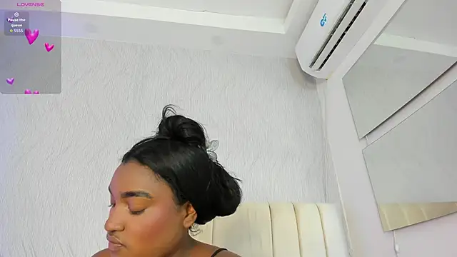 kayna gomez online show from 09/28/25, 07:19