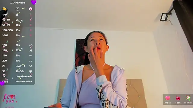 Snapshot of Milkdulce1 chatting on 03/02/25, 02:19 Milkdulce1 online show from 03/02/25, 02:19