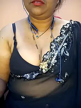 Snapshot of Sexy-Telugunayana2 chatting on 12/18/24, 12:21 Sexy-Telugunayana2 online show from 12/18/24, 12:21