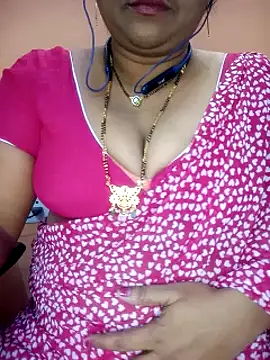 Snapshot of Sexy-Telugunayana2 chatting on 12/18/24, 10:40 Sexy-Telugunayana2 online show from 12/18/24, 10:40