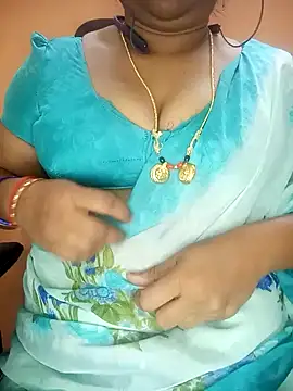 Snapshot of Sexy-Telugunayana2 chatting on 12/22/24, 02:49 Sexy-Telugunayana2 online show from 12/22/24, 02:49