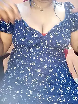 Snapshot of Sexy-Telugunayana2 chatting on 01/19/25, 05:49 Sexy-Telugunayana2 online show from 01/19/25, 05:49