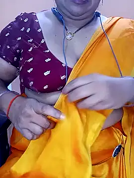 Snapshot of Sexy-Telugunayana2 chatting on 02/13/25, 08:48 Sexy-Telugunayana2 online show from 02/13/25, 08:48