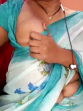 Snapshot of Sexy-Telugunayana2 chatting on 02/16/25, 11:38 Sexy-Telugunayana2 online show from 02/16/25, 11:38