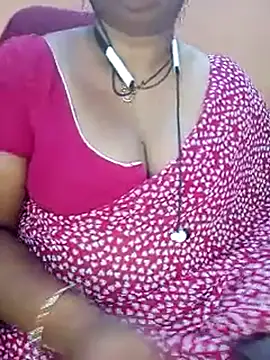 Snapshot of Sexy-Telugunayana2 chatting on 03/04/25, 10:46 Sexy-Telugunayana2 online show from 03/04/25, 10:46