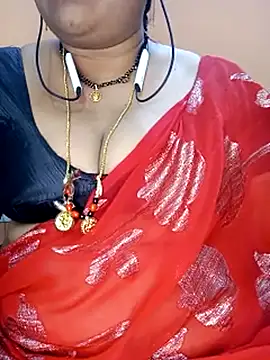 Snapshot of Sexy-Telugunayana2 chatting on 03/18/25, 02:37 Sexy-Telugunayana2 online show from 03/18/25, 02:37