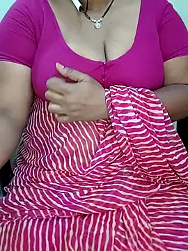 Snapshot of Sexy-Telugunayana2 chatting on 10/29/25, 09:44 Sexy-Telugunayana2 online show from 10/29/25, 09:44