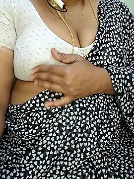 Snapshot of Sexy-Telugunayana2 chatting on 11/11/25, 05:57 Sexy-Telugunayana2 online show from 11/11/25, 05:57