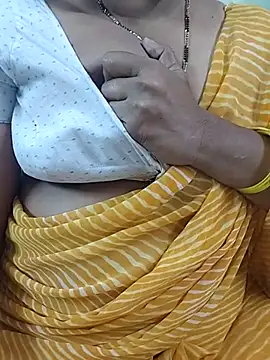 Snapshot of Sexy-Telugunayana2 chatting on 11/14/25, 09:41 Sexy-Telugunayana2 online show from 11/14/25, 09:41