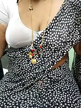 Sexy-Telugunayana2 online show from 05/17/26, 07:28