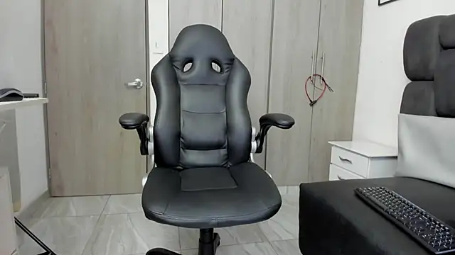 Yef Thin online show from 01/30/25, 09:47