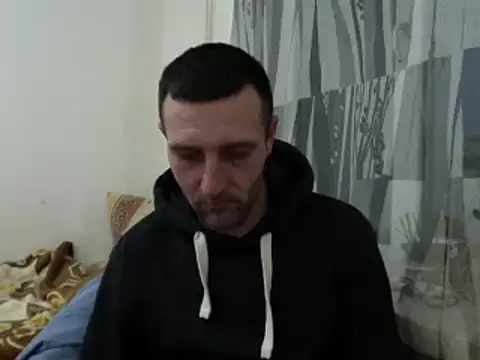 serjdj90 online show from 02/07/25, 05:07