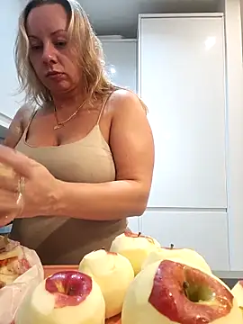 Sparkle2206 online show from 11/07/25, 10:32