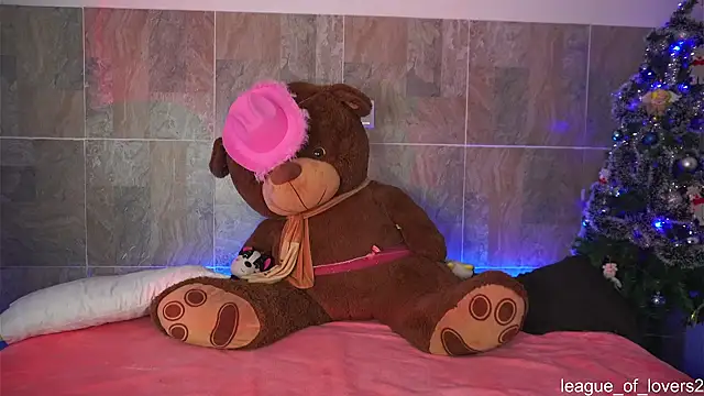 LeagueOfLovers online show from 12/16/24, 02:04