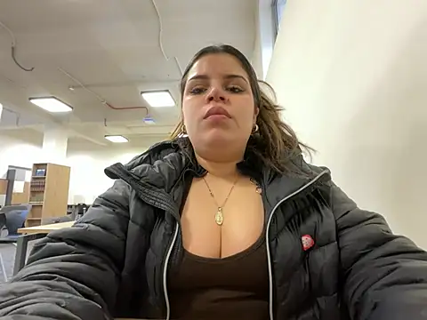kittygatita48 online show from 06/19/26, 03:05