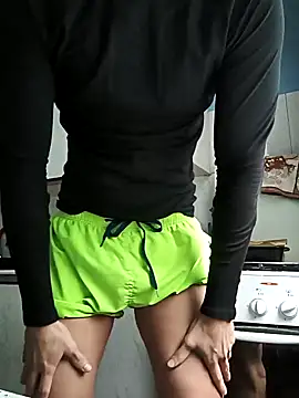 petibacsi96 online show from 12/02/24, 10:28