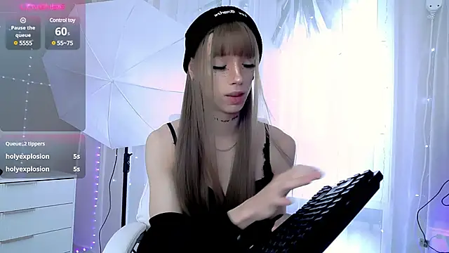 Dasha M online show from 12/08/24, 08:51