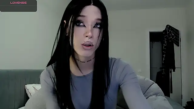 Dasha M online show from 09/26/25, 10:52