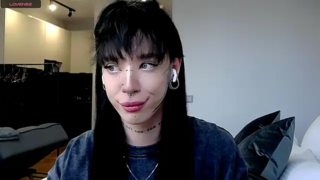 Dasha M online show from 02/04/26, 11:05