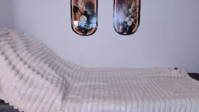 bellaa love  online show from 04/02/26, 12:19