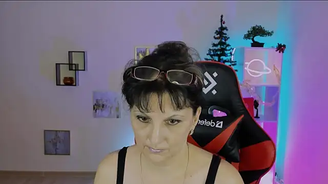 Snapshot of marta_quinn chatting on 12/05/24, 09:06 marta quinn online show from 12/05/24, 09:06