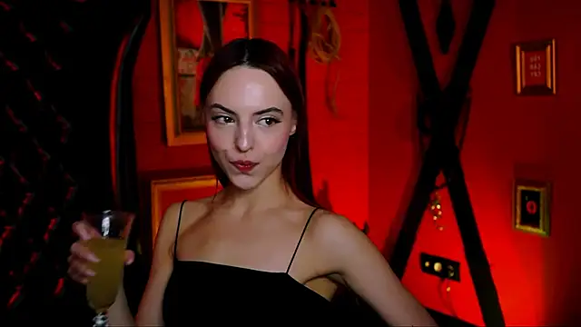 Snapshot of evanellson chatting on 11/04/25, 12:26 evanellson online show from 11/04/25, 12:26