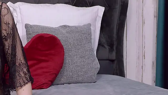 Snapshot of AnisiaConnor chatting on 10/26/25, 07:42 AnisiaConnor online show from 10/26/25, 07:42