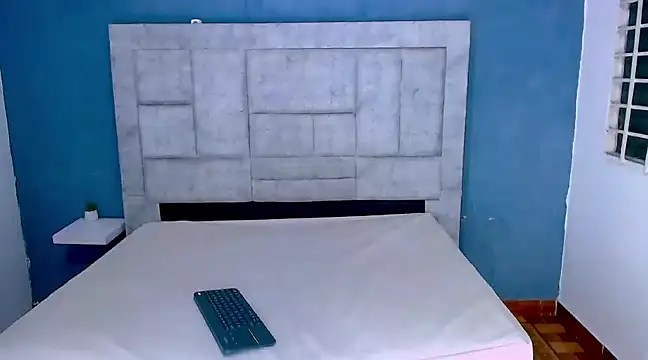 Snapshot of Eban_Dustan chatting on 12/10/24, 11:51 Eban Dustan online show from 12/10/24, 11:51