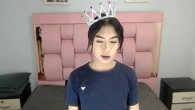 Snapshot of Eban_Dustan chatting on 09/09/25, 04:12 Eban Dustan online show from 09/09/25, 04:12