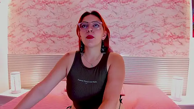 Vioolletta online show from 03/20/25, 07:25