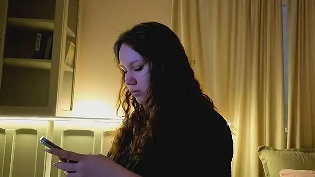 Alisia Mars online show from 02/05/26, 05:12