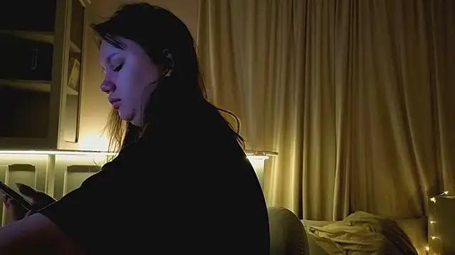 Alisia Mars online show from 02/06/26, 05:12