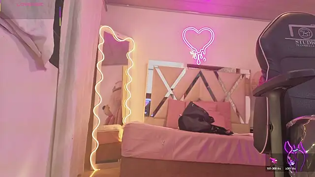 Laylafoxy tay online show from 11/19/25, 03:28