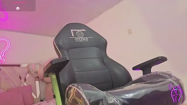 Laylafoxy tay online show from 11/27/25, 03:41