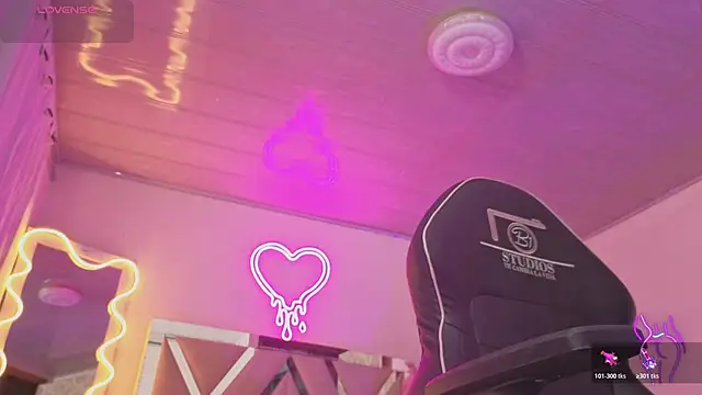 Laylafoxy tay online show from 11/29/25, 03:09