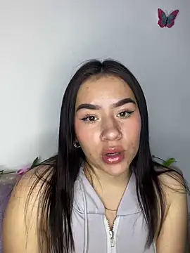 Im Valen Cute online show from 12/19/24, 11:46