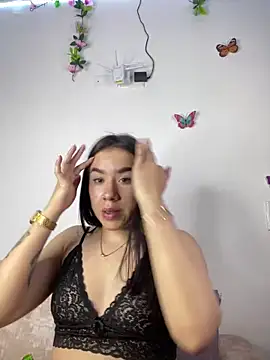 Im Valen Cute online show from 12/22/24, 01:23