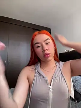 Im Valen Cute online show from 02/24/25, 03:42