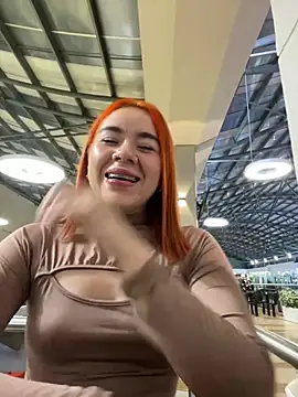 Im Valen Cute online show from 02/25/25, 12:47