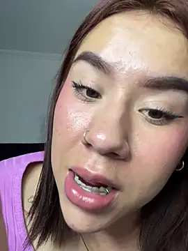 Im Valen Cute online show from 03/14/25, 12:10